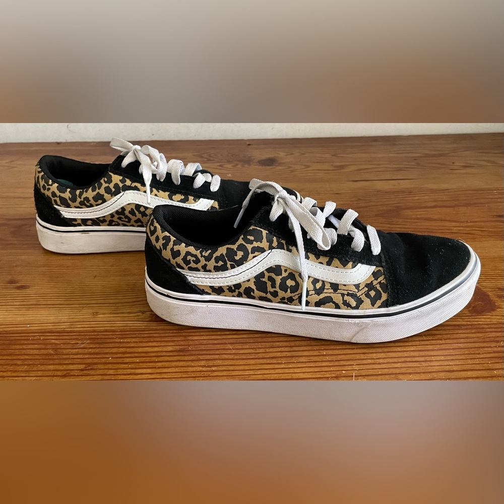 Black and Leopard Vans Junior Sneakers Size 5.5 $40